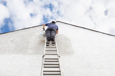 Peinture extérieure à Chambonas — façades et ravalement